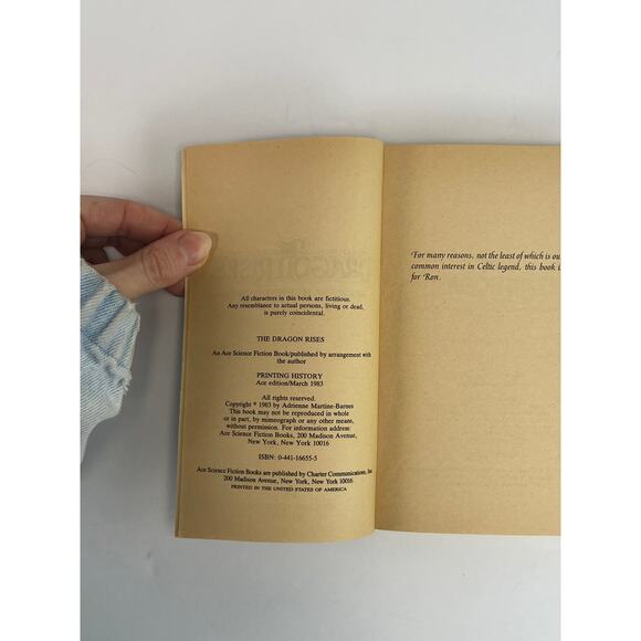 Vintage Paperback Book - The Dragon Rises - Adrienne Martine-Barnes - 1983 Ace - Picture 5 of 6